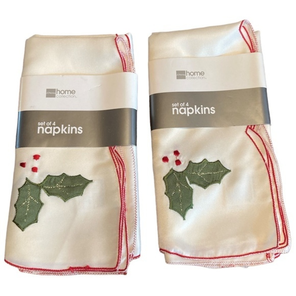 🌸NWT JCP Home Collection Set of 8 Holly Berry Napkins